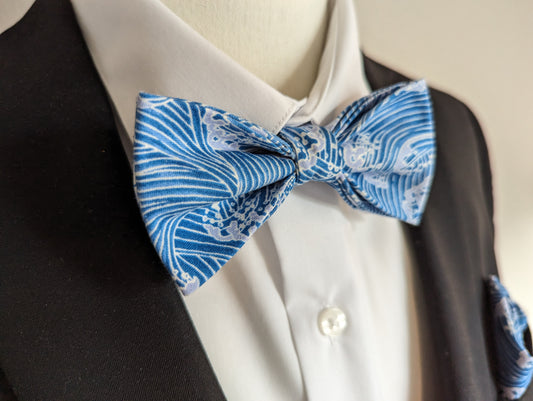 Nami Japanese Wave - Adult Light Blue Bow Tie